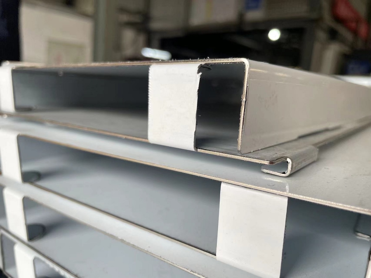 Stainless steel V- grooving Stainless steel Great Wall sheet -bending process