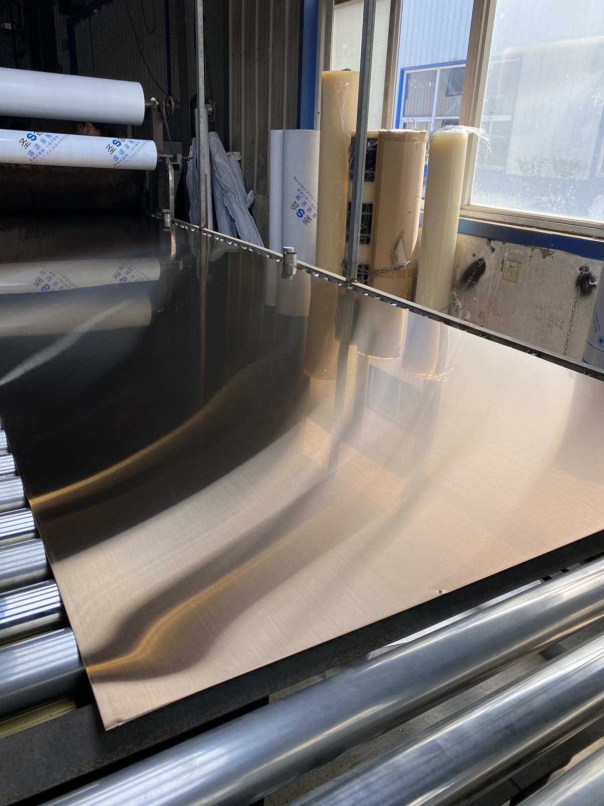 PVD COATING-Rose gold hairline