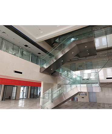 Escalator & Elevator