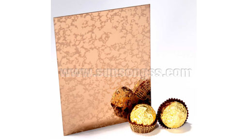 The important use in kitchen decoration of stainless steel decorative plate 